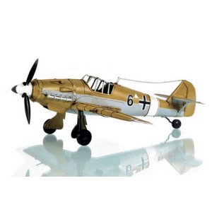 Old AJ093 1935 Messerschmitt Bf 109 Fighter Model Plane