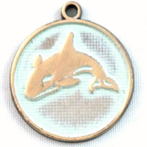 Gleeful RT-WILD-SEA-NEC Wild  Free Token Charm  Necklace (18 Inches)