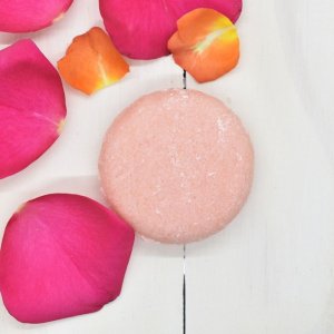 Tangie R2106 Rose Geranium Shampoo Bar. Package Free [2 Oz.]