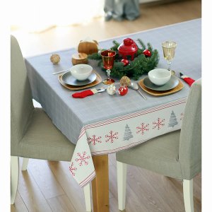 Homeroots.co 376824 104 Merry Christmas Printed Rectangle Tablecloth I