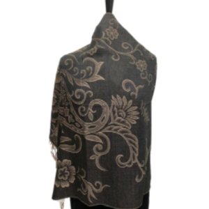 In IN125 Pattern Pashmina Black