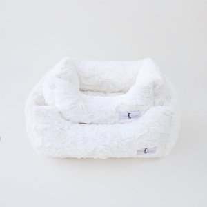 Hello 70066 Bella Dog Bed