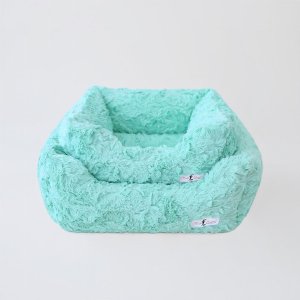 Hello 70051 Bella Dog Bed