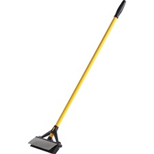 Rubbermaid RCP 2018807CT Commercial Maximizer Broomsqueegee - Polyprop