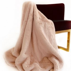 Plutus PBDT1608-7090-TC Luxury Pink Faux Fur Throw Blanket - Handmade 