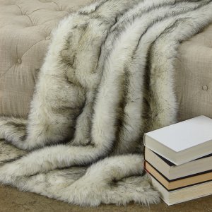 Plutus PBEZ1777-9090-TC Plutus Polar Bear Faux Fur Luxury Throw