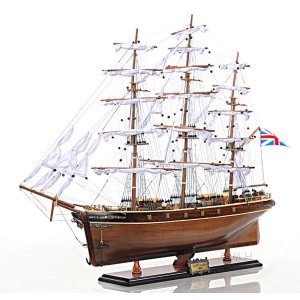 Old T016 Cutty Sark Clipper Ship Model Ship