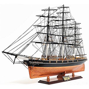 Old T123 Clipper Cutty Sark (no Sail) Model