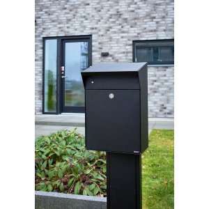 Qualarc ALX-BWP Allux Series Bjorn Wall Mounted Parcel Box In Black