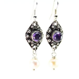 Wild 1172 Purple  Pearly Elegant Earring Duo