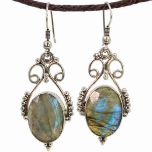 Wild 3UHLAB119 Open Work Labradorite Queenly Earrings