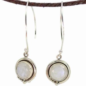 Wild 3UHMSTN117 Delicate Round Moonstone Earrings