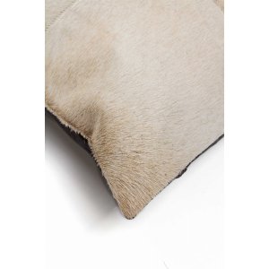 Homeroots.co 316759 18 X 18 X 5 Natural Quattro - Pillow