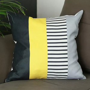 Homeroots.co 355552 18x18 Mix Colored Scandi Stripes Decorative Throw 