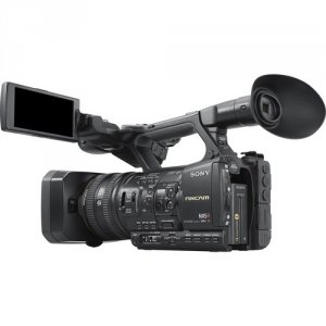 Sony HXRNX5R Full-hd Compact Camcorder 3cmos With Latest Technology