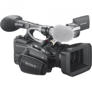 Sony HXRNX5R Full-hd Compact Camcorder 3cmos With Latest Technology