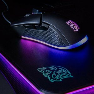 Thermaltake MO-IRS-WDOHBK-04 Mouse Mo-irs-wdohbk-04 Iris Optical Rgb G