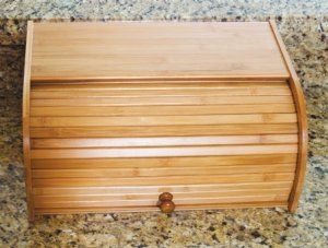 Clipper 8846 Bamboo Rolltop Bread Box