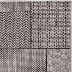 Homeroots.co 375260 94 X 130 Grey Polypropylene Rug