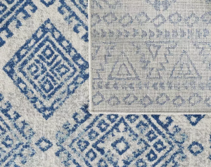 Homeroots.co 374654 94 X 123 Ivory Or Blue Polypropylene Rug