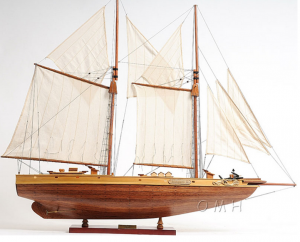 Old Y075 Fully-assembled Bluenose Ii Model Boat