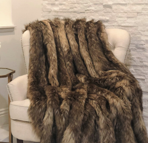 Plutus PBSF1406-80x110T Plutus Mountain Coyote Handmade Luxury Throw