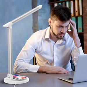 Taotronics TT-DL053 Aluminum Led Desk Lamp With Wireless Charging Pad 