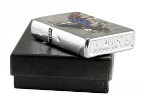 Zippo 28449 High Polish Chrome  Lighter With Eagle And Flag Design