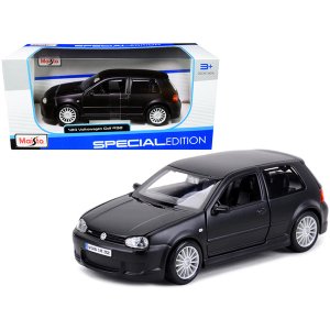 Maisto 31290mtbk Volkswagen Golf R32 Matt Black Special Edition Series