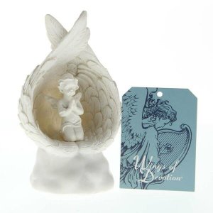 Wings 15058 Light-up Praying Angel Figurine