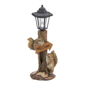 Summerfield 10018808 Friendly Squirrels Solar Lamp