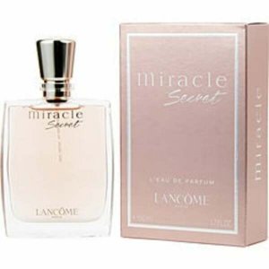 Lancome 313923 Eau De Parfum Spray 1.7 Oz For Women