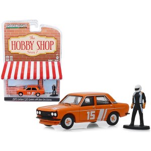 Greenlight 97070SET 1970 Datsun 510 4-door Sedan 15 Orange With Race C