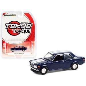 Greenlight 47070SET 1971 Datsun 510 Custom Rich Blue Metallic With Whi