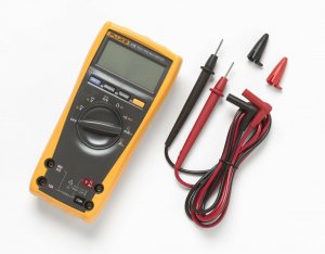 Fluke FLUKE-175 ESFP Fluke 175 Trms Multimeter With Acdc Voltage Measu