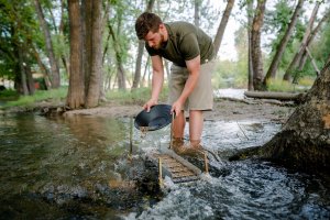 Stansport NWPET-STN602 Deluxe Gold Panning Kit For Enthusiasts