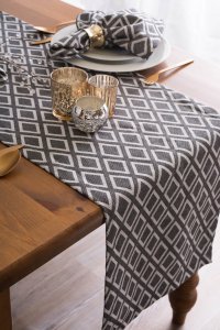 Dii CAMZ38707S Black And White Diamond Pattern Table Runner - 108 Inch