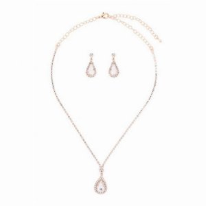 Dobbi 15462 Teardrop Necklace And Earring Set (2 Piece Set) (pack Of 1