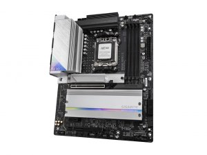 Gigabyte B650 AERO G Mb  | B650 Aero G R