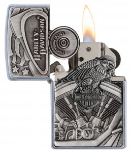 Zippo 29266 Harley-davidson Street Chrome Motor Flag Lighter