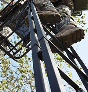 Gsm MUDMLS1300 Muddy Huntsman Deluxe - 1 Man  17' Ladderstand