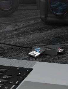 Sabrent CR-CSDM Usb Type-c Card Reader