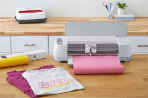 Cricut 2008493 Smart Iron On White 13 In X9 Ft