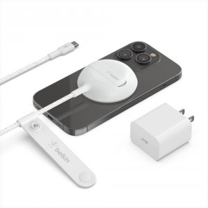 Belkin WIA004TTWH Magsafe Charging Pad With Stand - White